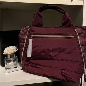 Stella & Dot Zip It Crossbody in Oxblood NWT